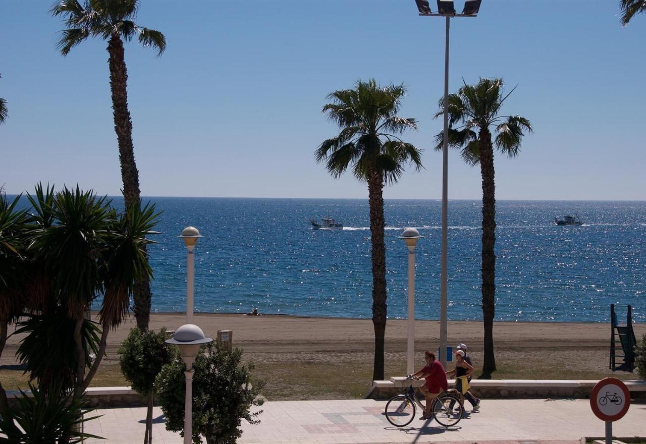 Beach Panorama Caleta Caleta De Velez Buitenkant foto